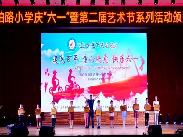 探索知识世界,畅游我们谈了1年了,我女友还放不下前男友,虽然她们都没有互相联系过,而且我也知道他们不可能,我对她非常好蜗牛问答平台
